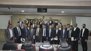 Menemen Belediye Başkanı Serdar Aksoy Meclis'ini Topladı