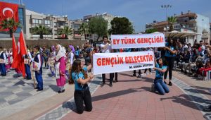19 Mayıs 100. Yıl Kutlamaları Menemen'de Tüm Gün Devam Etti