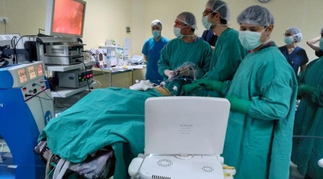 Aynı Anda İki Farklı Organ Ameliyat Edildi