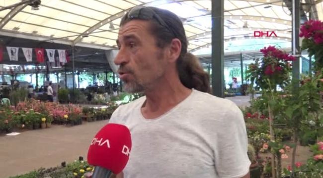 Karşıyaka'da Çiçek Festivali Düzenlendi