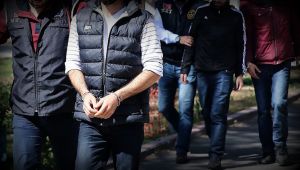 İzmir Merkezli 4 İlde FETÖ Hücre Evlerine Operasyon Yapıldı