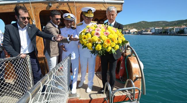 FOÇA'DA DENİZCİLİK VE KABOTAJ BAYRAMI 93. YILDÖNÜMÜ KUTLAMALARI GERÇEKLEŞTİ