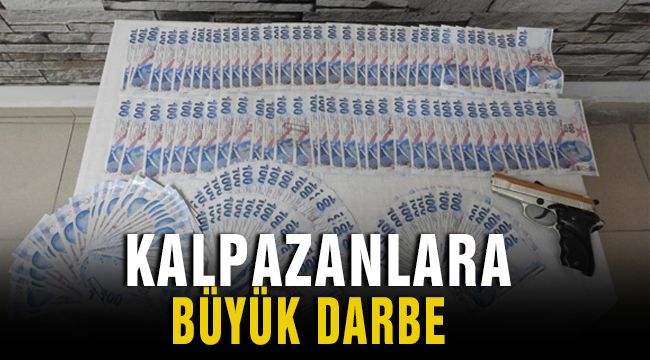 İzmir'de Kalpazanlar yakayı Ele Verdi