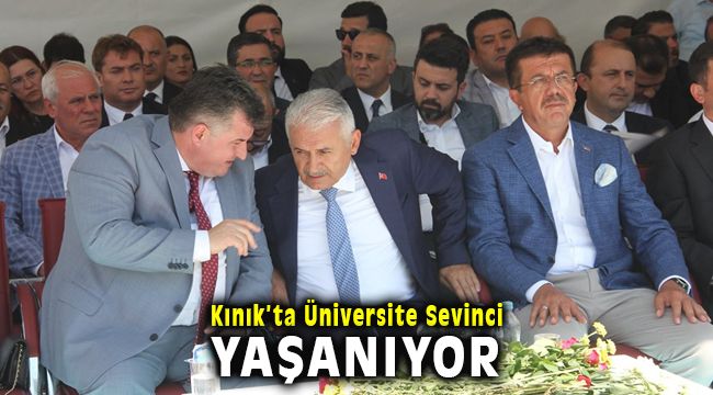 Kınık'ta Üniversite Sevinci