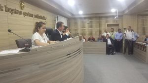 Menemen'de Seyyar Satıcılık Yasaklandı