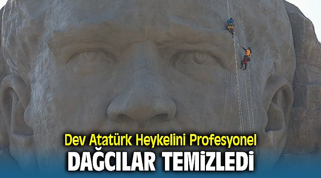 İzmir'in sembolü olan Atatürk Heykelini profesyonel dağcılar temizledi
