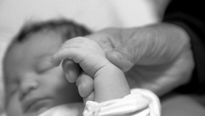 Gebelikte sigara içen annelere bir kötü haber daha