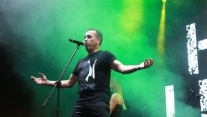 Haluk Levent'ten İzmir'de muhteşem konser