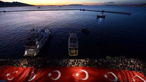 İzmir'de 29 Ekim'de ulaşım 1 kuruş