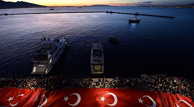 İzmir'de 29 Ekim'de ulaşım 1 kuruş