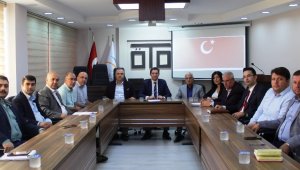 İzmir'in ilçelerinde Barış Pınarı Harekatına tam destek
