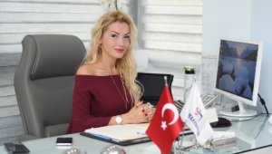Yasemin Gülgör; Obezite cerrahisinden sonra saç sağlığına dikkat çekti