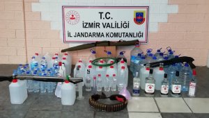 İzmir'de kaçak içki operasyonu