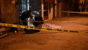 İzmir'deki bıçaklı kavgada Mustafa Cihat Sarıidris öldü