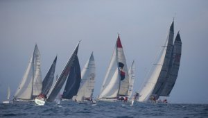 Çeşme'deki 2020 İzmir Kış Trofesi'ne rekor katılım