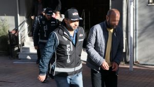 İzmir ve Aydın'da ihalelere fesat karıştıranlara operasyon