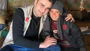 Suriyeli Fuat Musa'ya CZN Burak'tan yardım eli