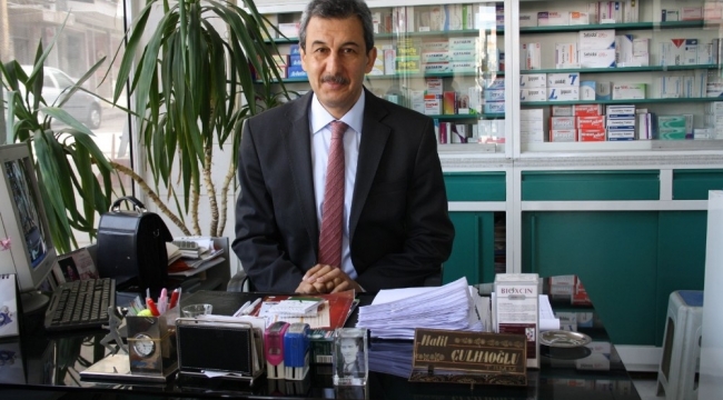 Eski bakan Halil Çulhaoğlu ve eşi korona virüsüne yakalandı