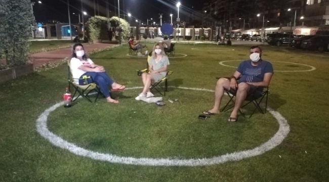 İzmir'de 'çember daire' içinde kordon keyfi