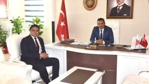 ALİAĞA BELEDİYE BAŞKANI SERKAN ACAR YENİ ATANAN İLÇE EMNİYET MÜDÜRÜNÜ ZİYARET ETTİ