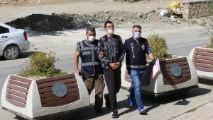 32 suç kaydı bulunan şüpheli, çaldığı araçla gezerken yakalandı