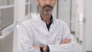 ''Bel fıtığını önlemek için kilo normal aralıkta tutulmalı, uzun süre aynı pozisyonda oturulmamalı''