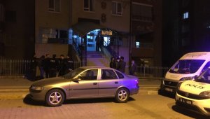 Adana'dan Çankırı'ya gelerek çilingirle girdiği evde eski eşini öldürdü