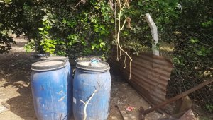 Adana'da bin 400 litre sahte içki ele geçirildi