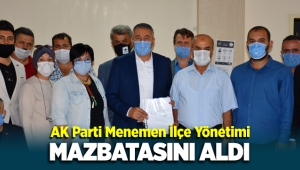 AK Parti Menemen İlçe Başkanı Ahmet Can Çelik mazbatasını aldı