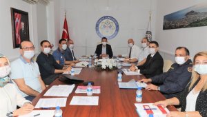 Alanya'da kadına yönelik şiddet için toplandılar