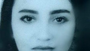 Anaokulu öğretmeni genç kız