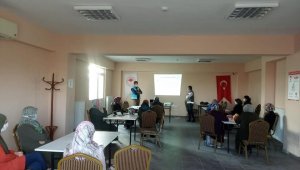 Aslanapa'da 'Süt Sığırı Yetiştiriciliği Kursu' açıldı