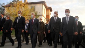 Bakan Ersoy, Çerkeş'te bir dizi ziyarette bulundu
