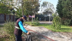 Başiskele'de park ve bahçelerde sonbahar bakımı