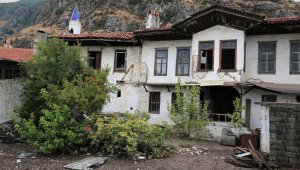Başkan Gürün, Baba Ocağını Menteşe Belediyesi'ne bağışladı