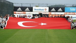 Beşiktaş'ta 29 Ekim kutlandı