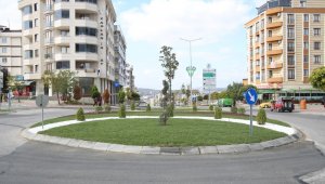 Çayırova'da iki dönel kavşağa düzenleme