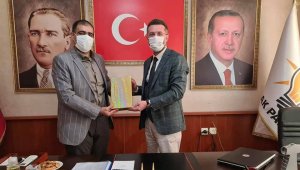 Çiçek yerine tablet, kampanyaya destek