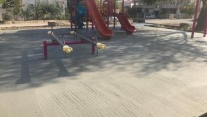 Çocuk oyun alanları bakımdan geçiyor