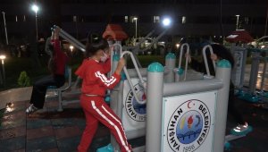 Cumhuriyet Bayramı'nda açılan parkla çocukların yüzü güldü