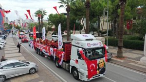 Cumhuriyet Tırıyla bayram coşkusu tüm kenti sardı