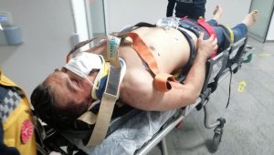 Darp edilen şahıs kanlar içinde yerde yatarken bulundu