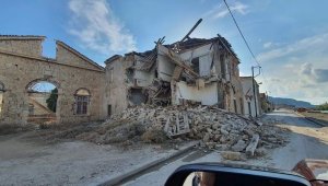 Deprem Yunanistan'ın Sisam adasını da vurdu