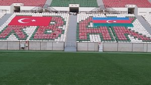 Diyarbekirspor'dan Azerbaycan'a bayraklı destek