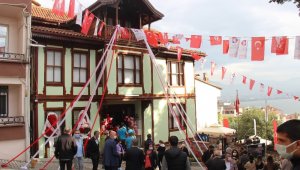 Dünyanın en zengin Atatürk müzesi Kocaeli'de açıldı
