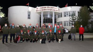 Erzurum Büyükşehir'in kurtarma ekibi askeri uçakla İzmir'e hareket etti