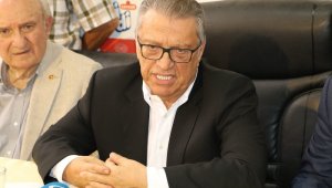 Eski başbakanlardan Mesut Yılmaz tedavi gördüğü hastanede hayatını kaybetti
