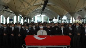 Eski Sağlık Bakanı Durmuş son yolcuğuna uğurlandı