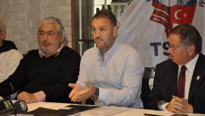 Eskişehirspor Teknik Direktörü İlhan Var