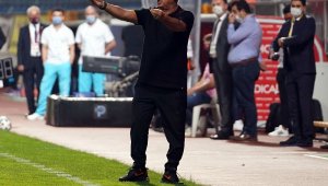 Galatasaray'da kritik toplantı!